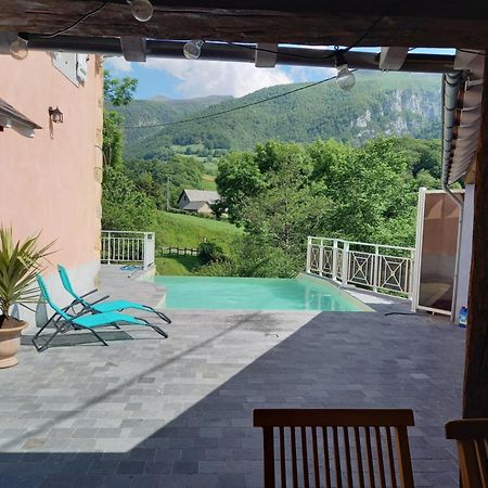 Maison Ainerak Gite A Sainte Engrace 라 피에르 생 마르탱 외부 사진
