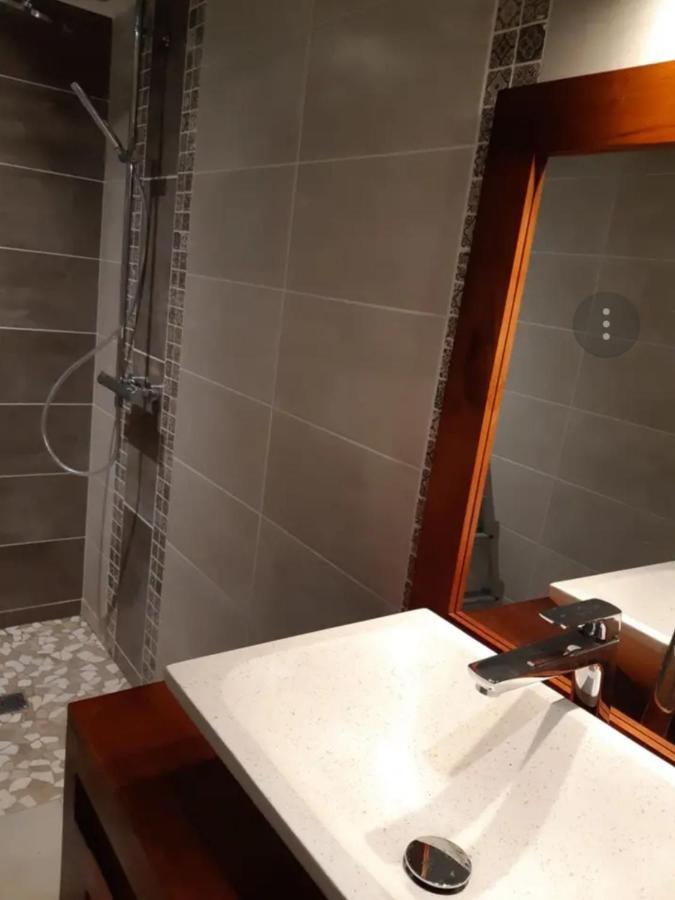 Maison Ainerak Gite A Sainte Engrace 라 피에르 생 마르탱 외부 사진