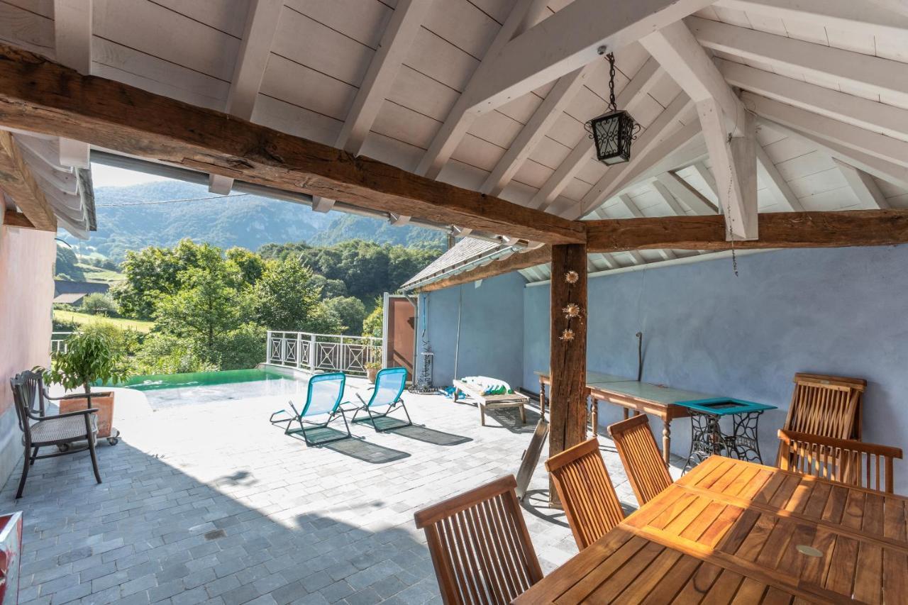 Maison Ainerak Gite A Sainte Engrace 라 피에르 생 마르탱 외부 사진